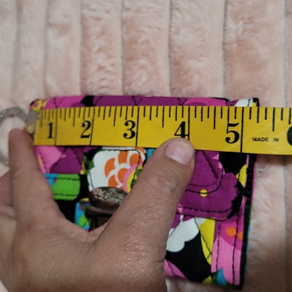 VERA BRADLEY WALLET - Picture 6 of 7